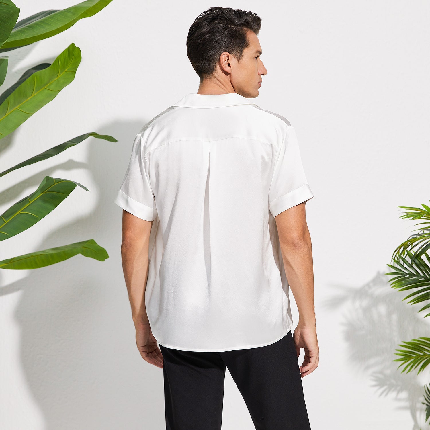 Men's Silk T-Shirt Casual Short Sleeve Silk Beach Shirt White XS