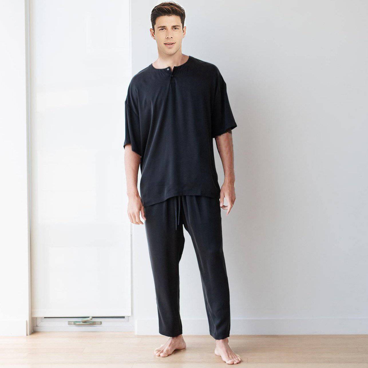 Men's Crew Neck Silk Pajama Set Short Sleeves Silk Pajamas Black S