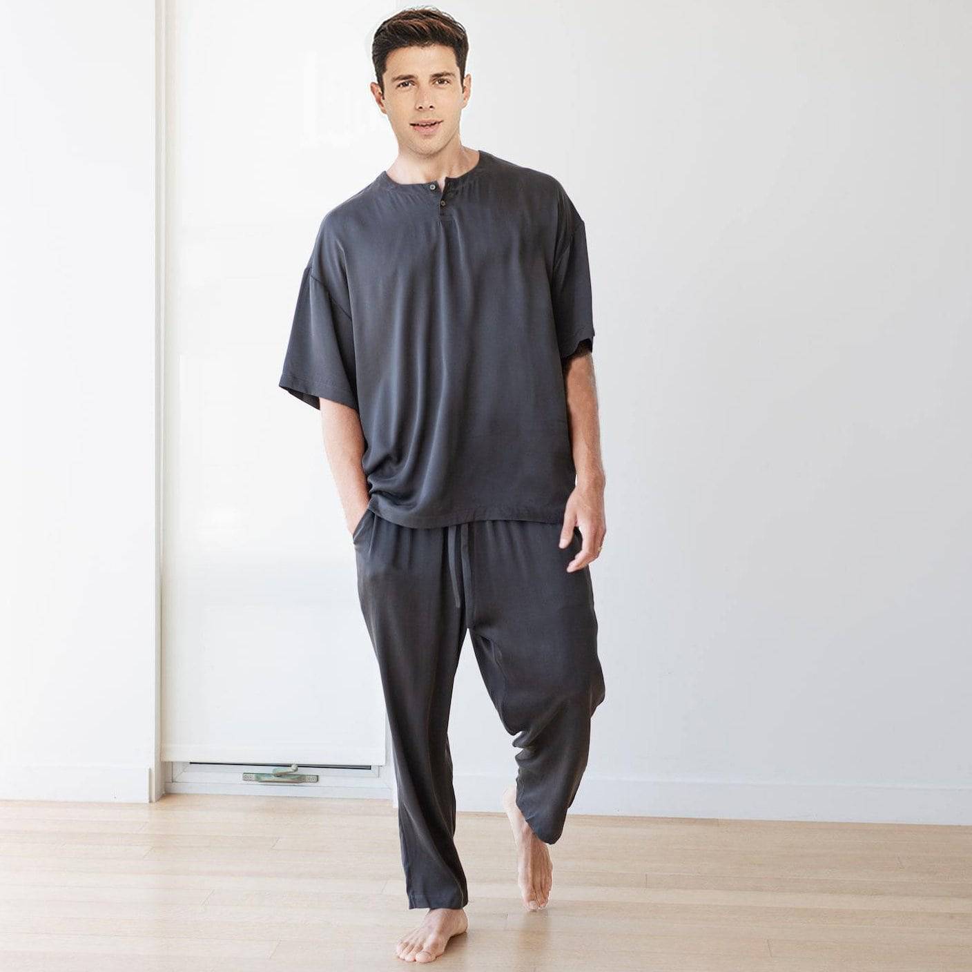 Men's Crew Neck Silk Pajama Set Short Sleeves Silk Pajamas Dark Gray S