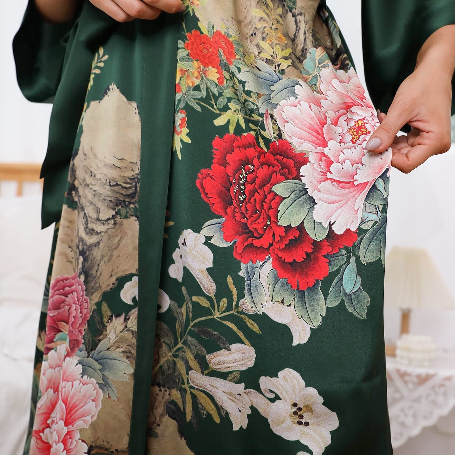 Women Luxury Long 100% Mulberry Vintage Floral Print Silk Kimono Robe