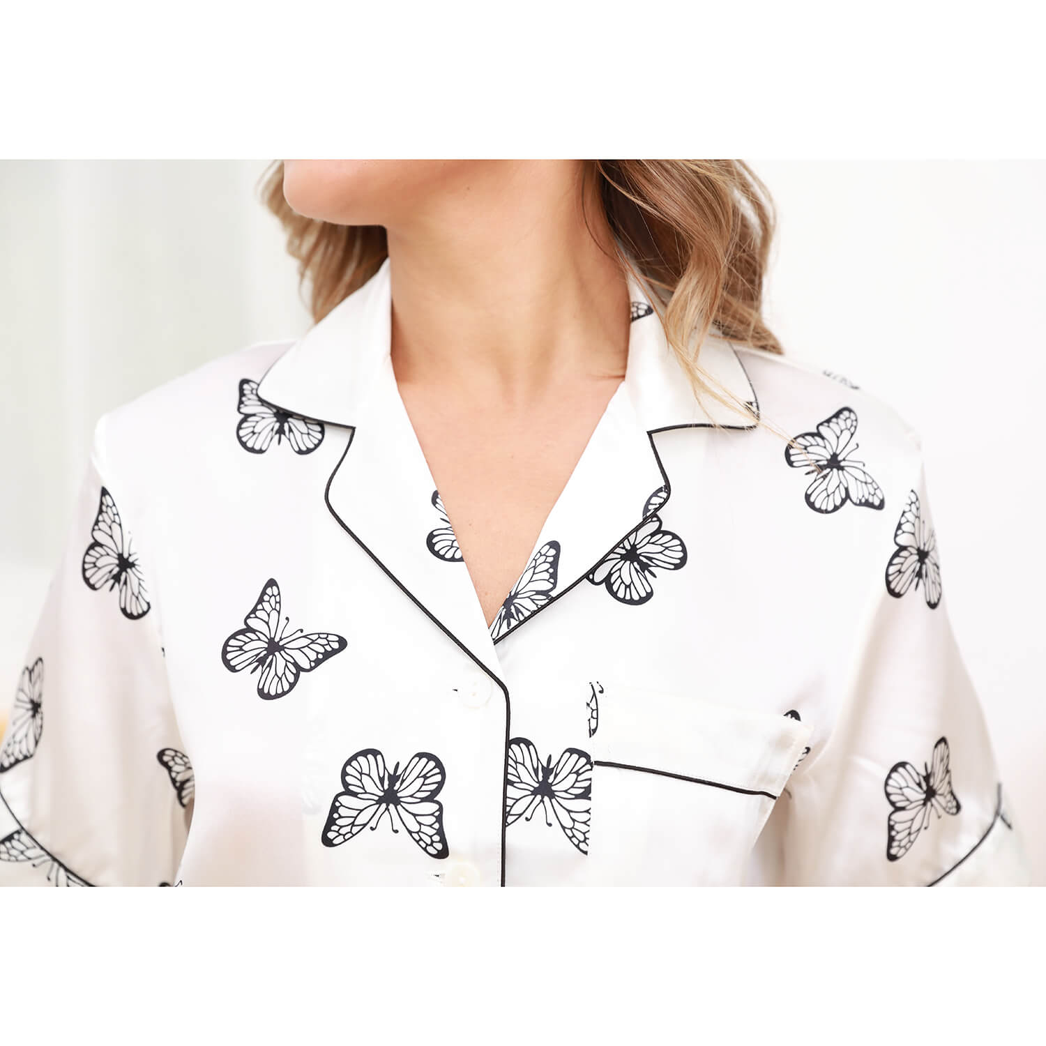 Women Butterfly Print Silk Pajamas Short Silk Sleepwear Set White XS