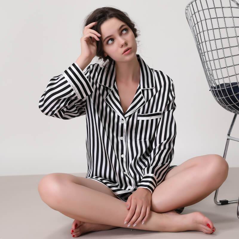 Women Striped Silk Pajamas Long Sleeves Short Pants Pajamas Black XS