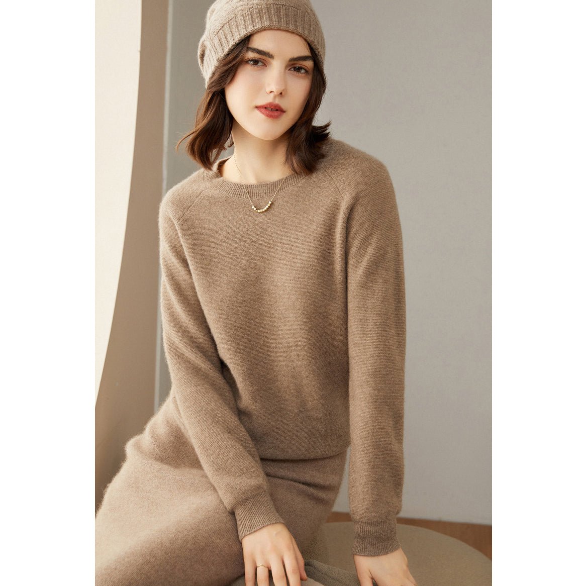 Womens Crew Neck Cashmere Sweater Long Sleeve Cashmere Pullover Taupe XS