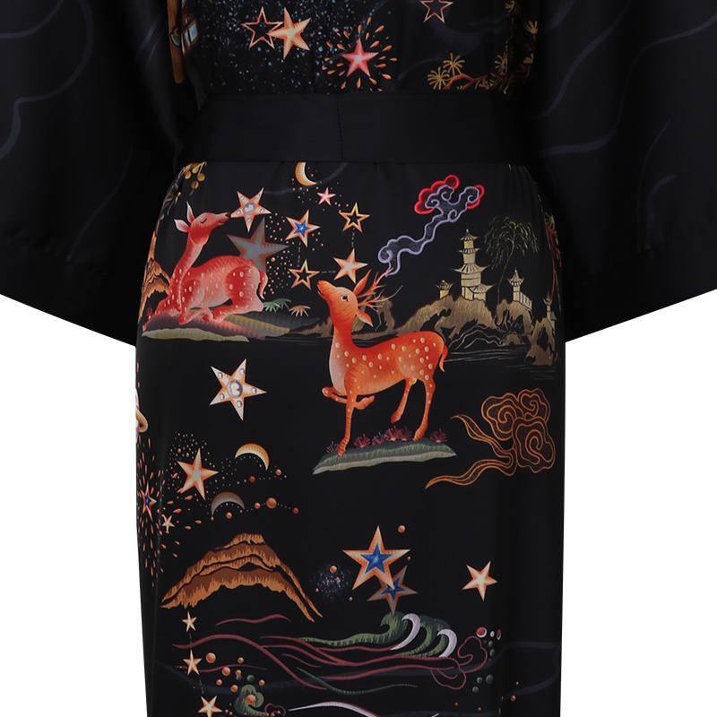 Women's Deer Prints Silk Kimono Robes Stars Silk Bathrobe Black One size fits most