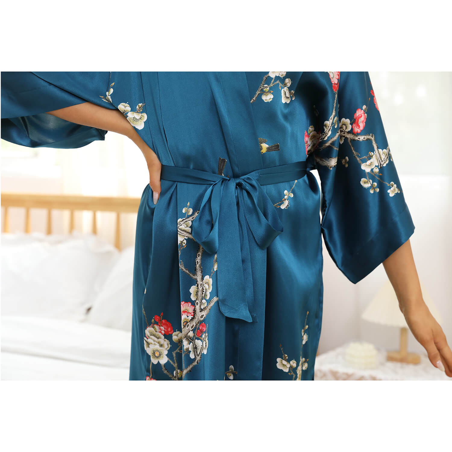 Women's Blossom Printing Short Pure Silk Kimono Robes Purple One size fits most