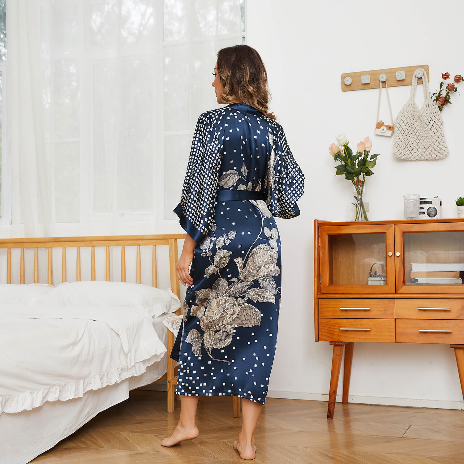 Womens Long Silk Kimono Silk Gown Geometric Floral Print Kimono Silk Black One size fits most