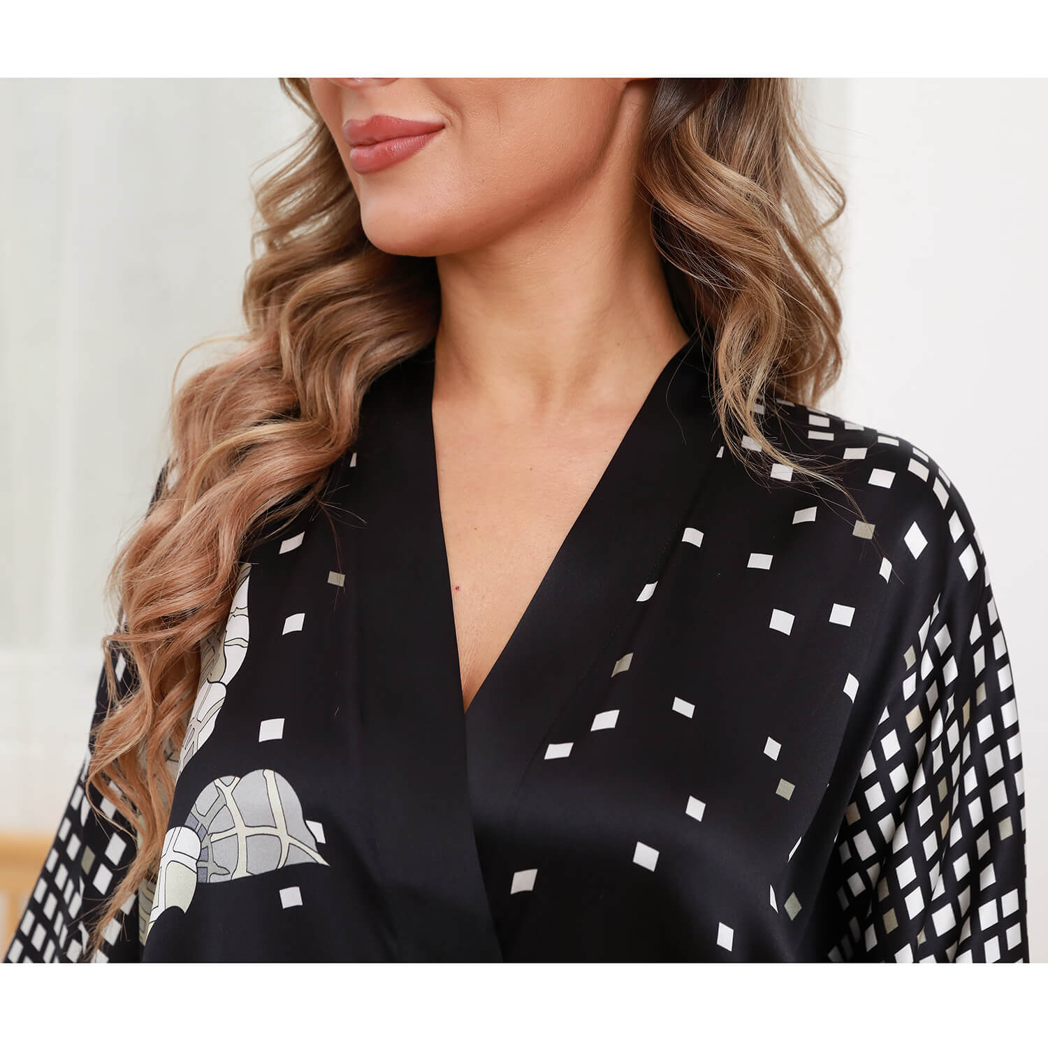 Womens Long Silk Kimono Silk Gown Geometric Floral Print Kimono Silk Black One size fits most