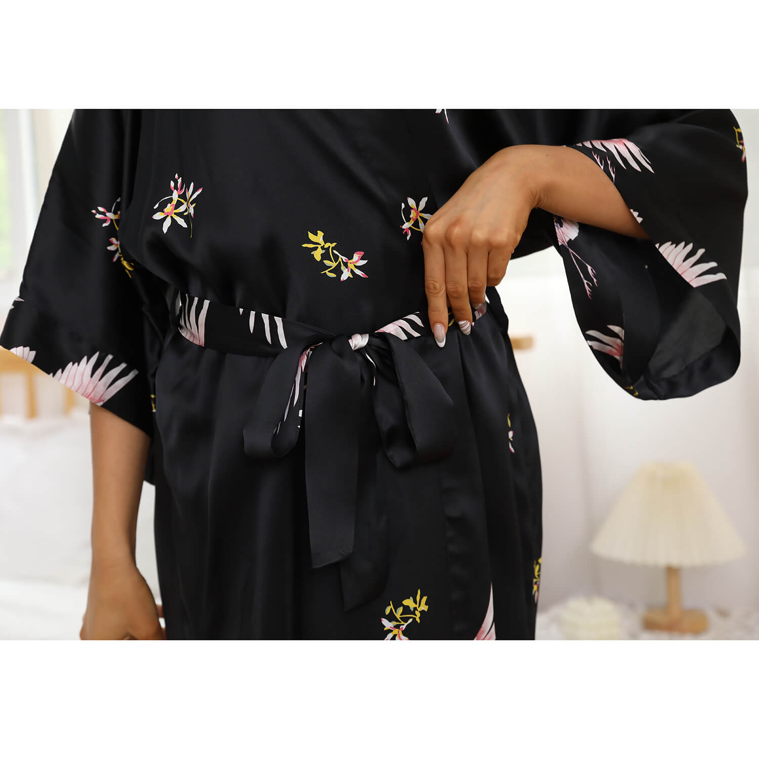 Womens Silk Kimono Crane Print Long Silk Robe Kimono Silk Black One size fits most