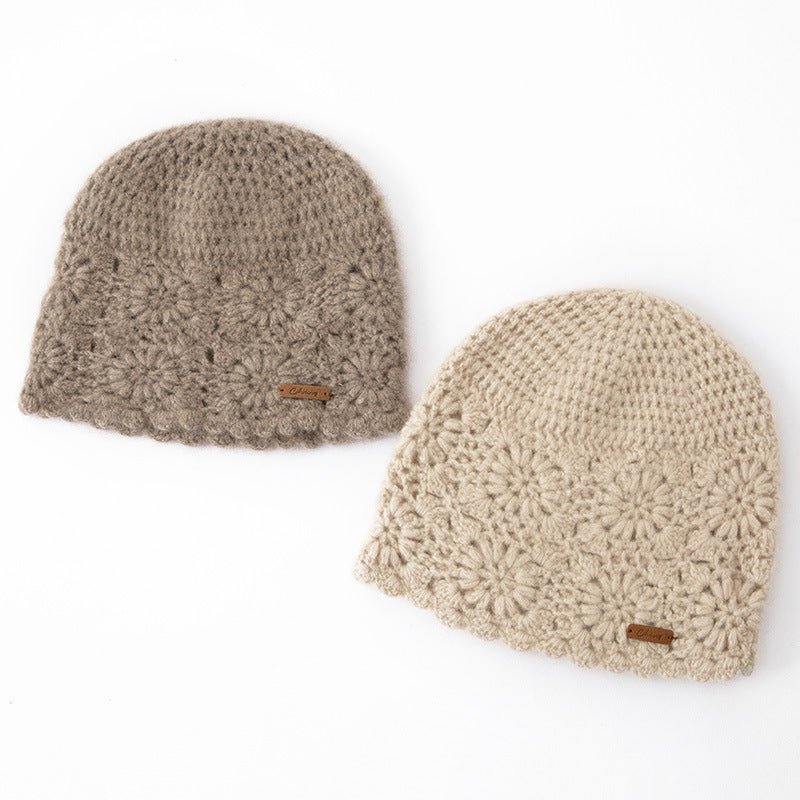 Womens Crocheted Cashmere Beanie Cashmere Flower Cloche Hat Beige M