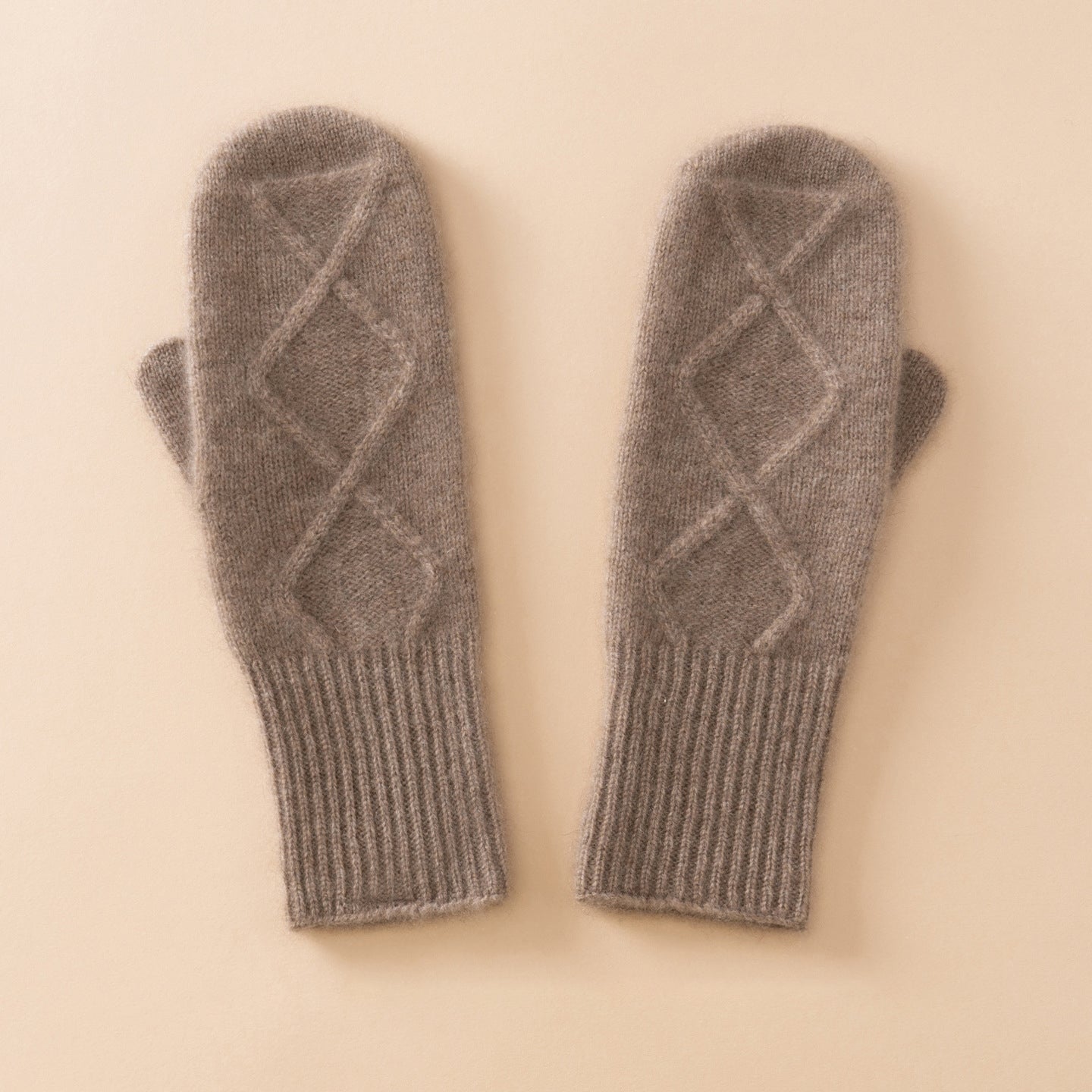 Womens Pure Cashmere Knit Mittens Cashmere Gloves with Diamond Pattern Taupe M