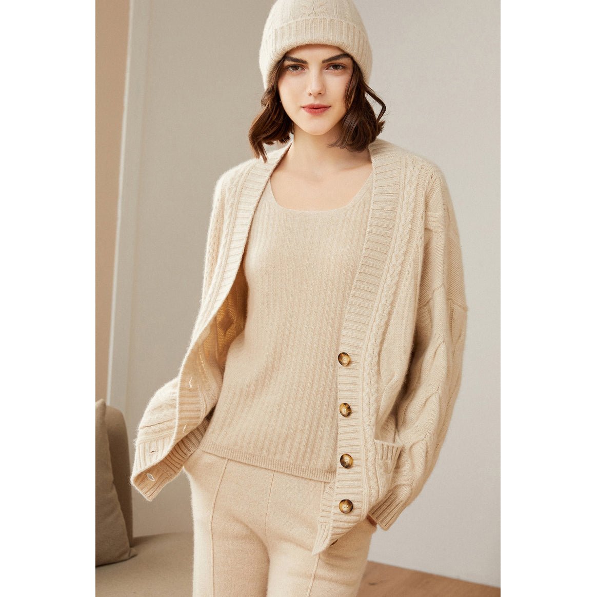 Womens Ribbed Knit Scoop Neck Sleeveless Vest U - Neck Cashmere Tank Beige XS