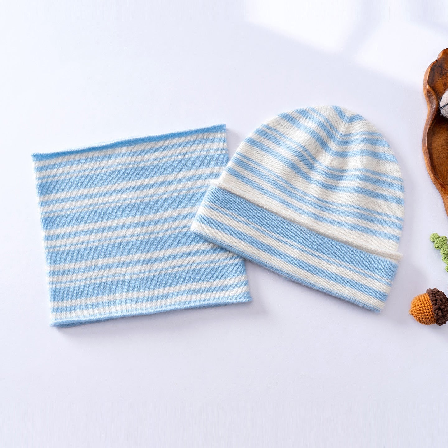 Kids Cashmere Striped Beanie Hat and Neck Gaiter Set Baby Blue S