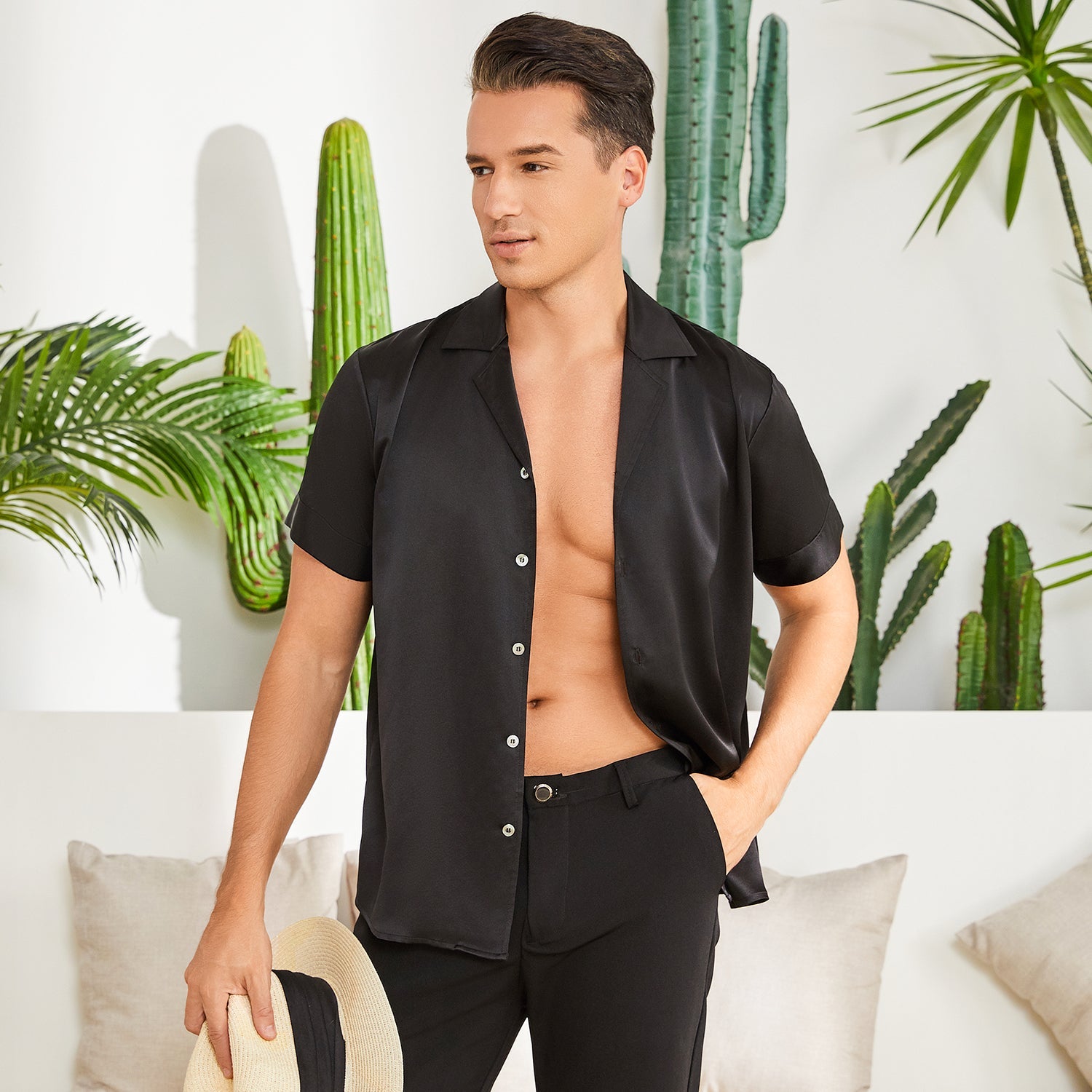 Men's Silk T-Shirt Casual Short Sleeve Silk Beach Shirt Black XS